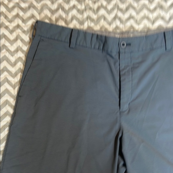 Nike Golf Tour Performane Dri-Fit Blue Grey Striped Men's Shorts sz 38 - Picture 4 of 10